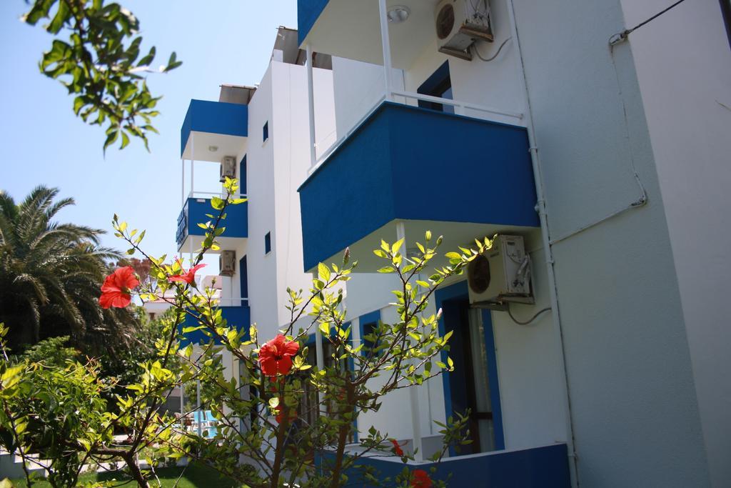 Parla Apart Hotel Чесме Екстериор снимка