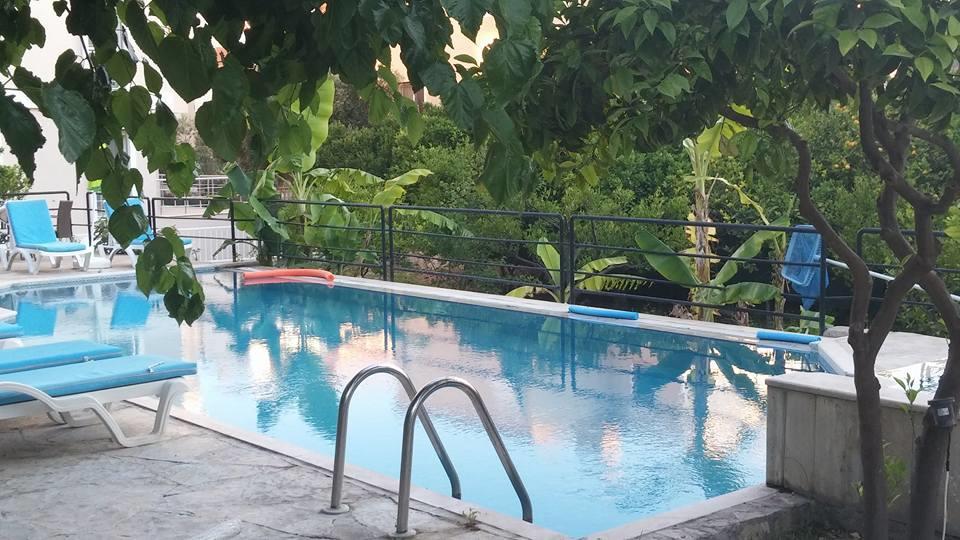 Parla Apart Hotel Чесме Екстериор снимка