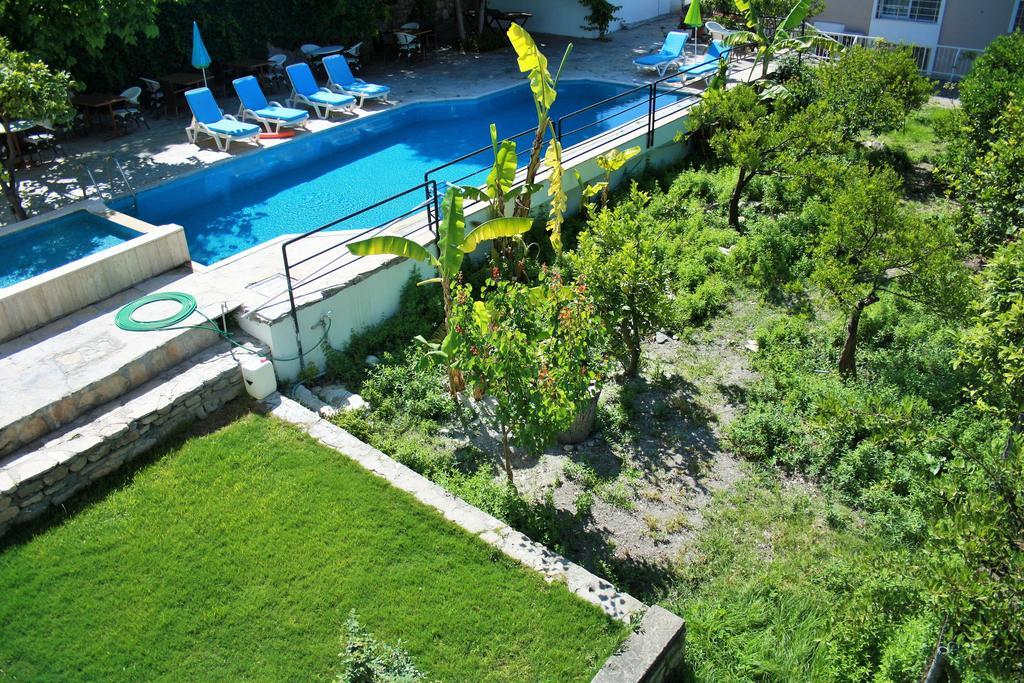 Parla Apart Hotel Чесме Екстериор снимка